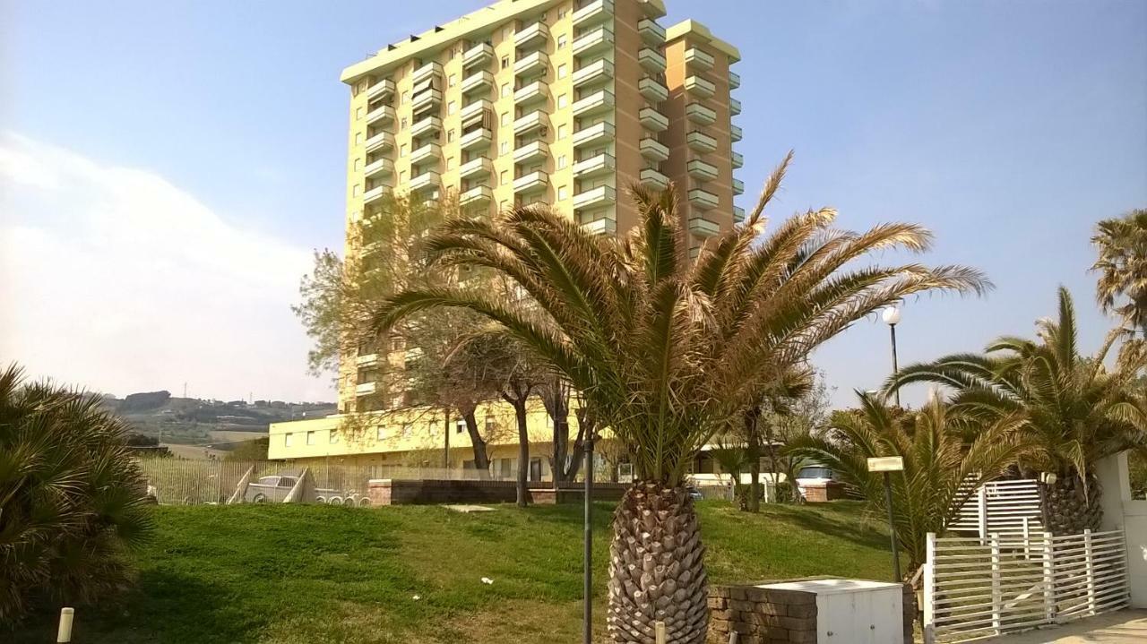Interno 132 Apartment Porto San Giorgio Ngoại thất bức ảnh